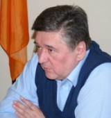 На фото Огоньков Алексей Валентинович